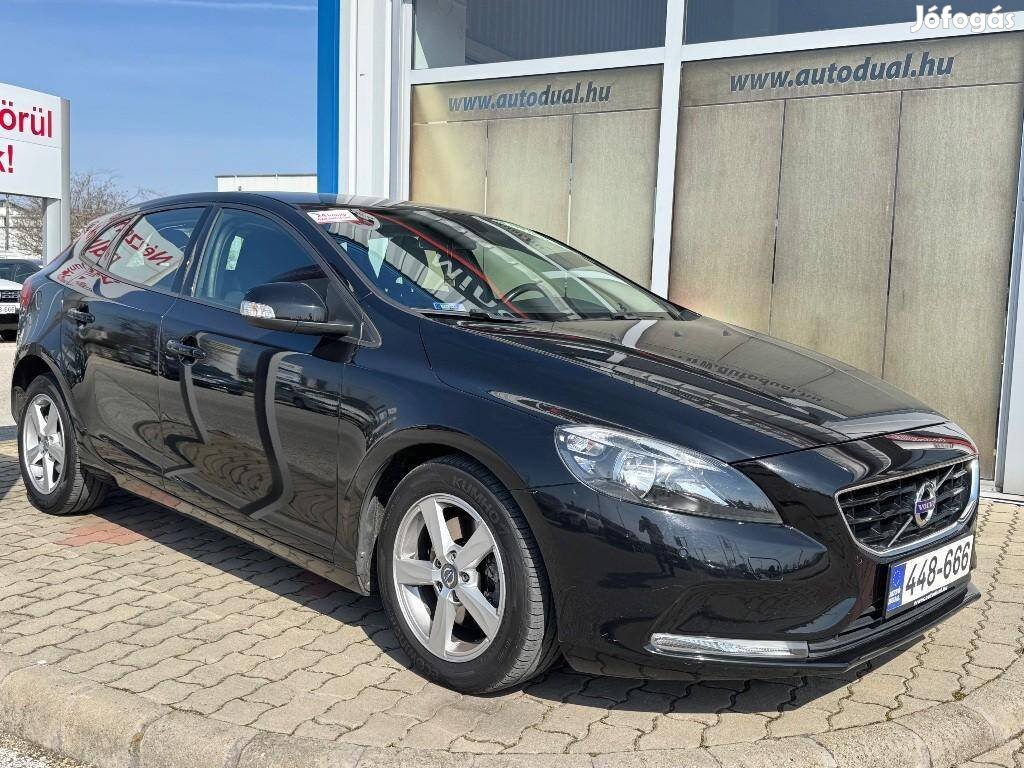 Volvo V40 1.6 D D2 Momentum